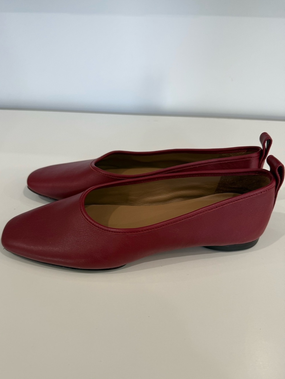 New Vince  Red Leather Ballet Flats size 5 - Picture 4 of 5